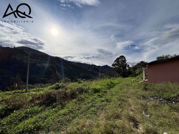 Propiedad en venta en Loja sector El Capuli
