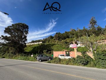 Propiedad en venta en Loja sector El Capuli