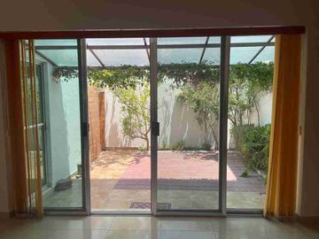 Cañadas Del Lago, Corregidora, Venta De Casa En Fraccionamiento.