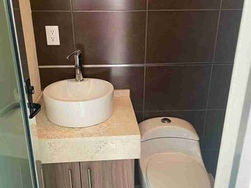Cañadas Del Lago, Corregidora, Venta De Casa En Fraccionamiento.