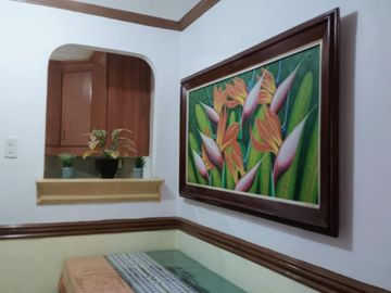 PRE-OWNED TOWNHOUSE IN WOODCREST LIGAS 2 BACOOR CAVITE
