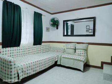 PRE-OWNED TOWNHOUSE IN WOODCREST LIGAS 2 BACOOR CAVITE