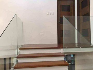 4-BEDROOM HOUSE FOR SALE IN CALULUT SAN FERNANDO CITY