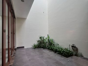 For Rent Modern House with Private Pool at Cipete, South Jakarta