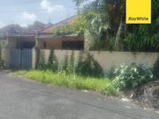 Rumah Dijalan Rowo Asemrowo Surabaya