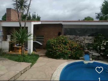 CASA en VENTA sobre Av. Recta Martinolli