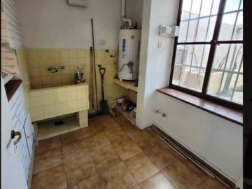 CASA en VENTA sobre Av. Recta Martinolli
