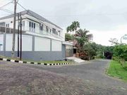 Rumah dijual Lokasi Sangat Strategis di Lembah Dieng Kota Malang