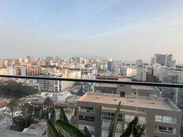 Venta Departamento 3 Dormitorios c/terraza Miraflores