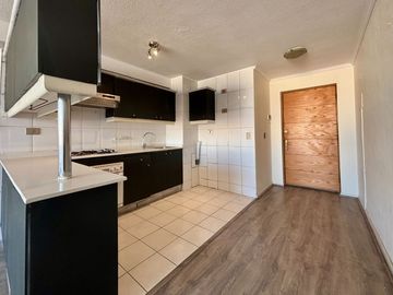 Se Vende Acogedor Depto 2dormitorio+estacionam. Metro Ñuñoa