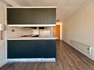 Se Vende Acogedor Depto 2dormitorio+estacionam. Metro Ñuñoa