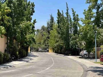 Venta de casa en Las Condes Santiago