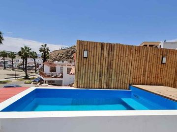 VENDO CASA DE PLAYA PRIMERA FILA