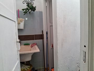 Oportunidad  Vendo Dpto 2do Piso + Aires  AOC: 254m2 Calle Salaverry Miraflores