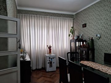 Oportunidad  Vendo Dpto 2do Piso + Aires  AOC: 254m2 Calle Salaverry Miraflores