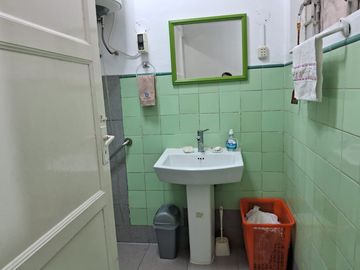 Oportunidad  Vendo Dpto 2do Piso + Aires  AOC: 254m2 Calle Salaverry Miraflores