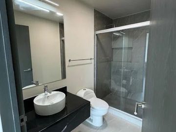 Departamento en Renta 2 Recámaras en Poniente (Torre Balzac) en Monterrey
