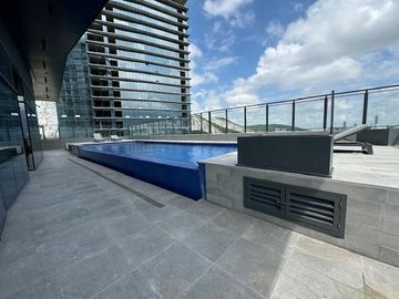 Departamento en Renta 2 Recámaras en Poniente (Torre Balzac) en Monterrey