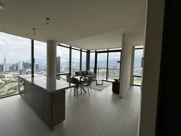 Departamento en Renta 2 Recámaras en Poniente (Torre Balzac) en Monterrey
