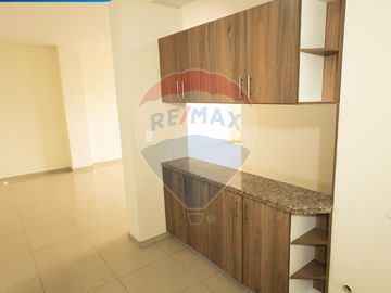 EN VENTA DEPARTAMENTO EN EDIFICIO PROAÑO, IBARRA