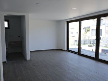 Casa en Venta Rancho San Juan, Zona Esmeralda. OPORTUNIDAD UNICA