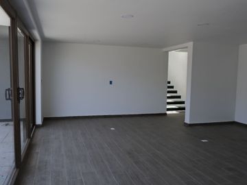 Casa en Venta Rancho San Juan, Zona Esmeralda. OPORTUNIDAD UNICA
