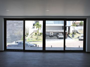Casa en Venta Rancho San Juan, Zona Esmeralda. OPORTUNIDAD UNICA