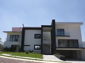 Casa en Venta Rancho San Juan, Zona Esmeralda. OPORTUNIDAD UNICA