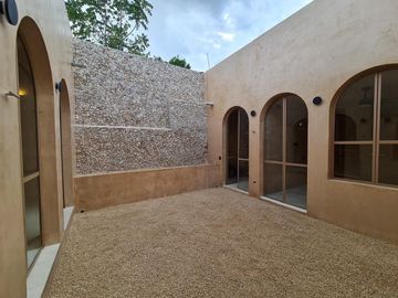 Casa completamente remodelada en LA ERMITA
