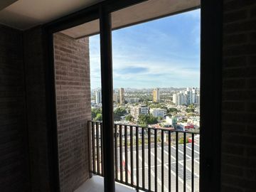 Departamento en Venta en Yu Country, Lomas del Country