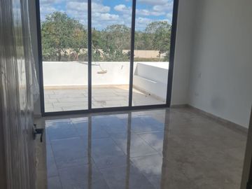 CASA RESIDENCIAL EN PRIVADA ZENDERA CONKAL