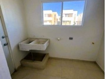 CASA EN VENTA COLONIA PRIVADA JUARE, 2 PLLANTAS, 3 RECAMARAS, 2 BAAÑOS, ACEPTAMOS CRÉDITOS BANCARIOS