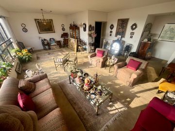 VENTA DEPARTAMENTO CON EXCELENTE VISTA AL GOLF EN SAN ISIDRO