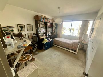 VENTA DEPARTAMENTO CON EXCELENTE VISTA AL GOLF EN SAN ISIDRO