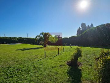 Vendo casa de 380m2 en terreno de 5600m2 a 5min Concón.