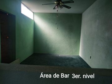 Edificio en venta muy cerca de Av Carranza