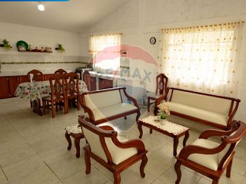 VENTA CASA DE CAMPO EN MIRA TERRENO EN PRODUCCION