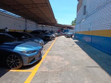 VENTA LOCAL COMERCIAL EN LA VICTORIA