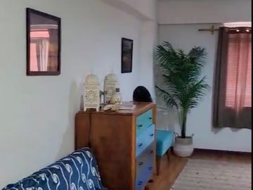 Edificio en venta con playa de estacionamiento, ubicado en Cercado de Lima