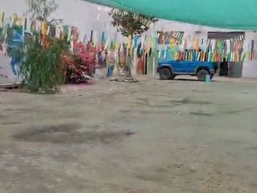 Edificio en venta con playa de estacionamiento, ubicado en Cercado de Lima