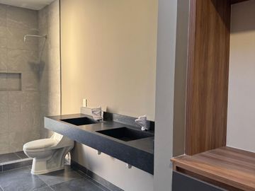 CASA EN VENTA EN RESIDENCIAL VALLES DEL MOLINO EN LEÓN GTO ZONA NORTE