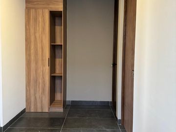 CASA EN VENTA EN RESIDENCIAL VALLES DEL MOLINO EN LEÓN GTO ZONA NORTE