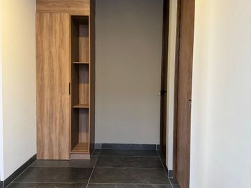 CASA EN VENTA EN RESIDENCIAL VALLES DEL MOLINO EN LEÓN GTO ZONA NORTE