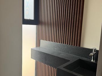 CASA EN VENTA EN RESIDENCIAL VALLES DEL MOLINO EN LEÓN GTO ZONA NORTE