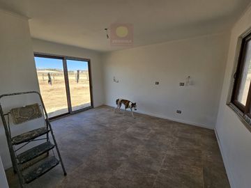 Vendo Casa De 281 M2 En Terreno De 5000 En Condominio.