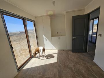 Vendo Casa De 281 M2 En Terreno De 5000 En Condominio.