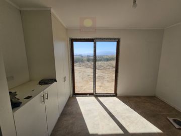 Vendo Casa De 281 M2 En Terreno De 5000 En Condominio.
