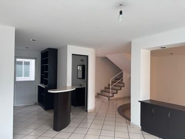 CASA EN VENTA DE OPORTUNIDAD SUPER PRECIO EN ZONA DE GRAN PLUSVALIA Y RENTABILIDAD
