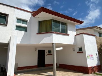 CASA EN VENTA DE OPORTUNIDAD SUPER PRECIO EN ZONA DE GRAN PLUSVALIA Y RENTABILIDAD