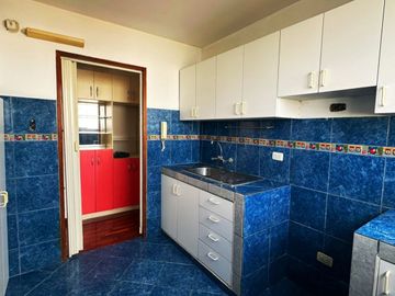 VENDO DEPARTAMENTO EN CALLE CHICLAYO 280, MIRAFLORES